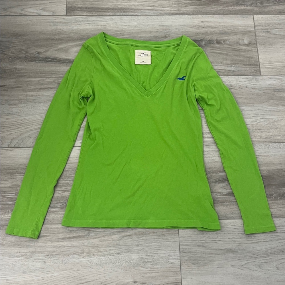 Hollister Lime Green V-Neck Long Sleeve Shirt
